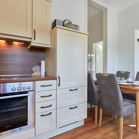 Wiebke Apartment *